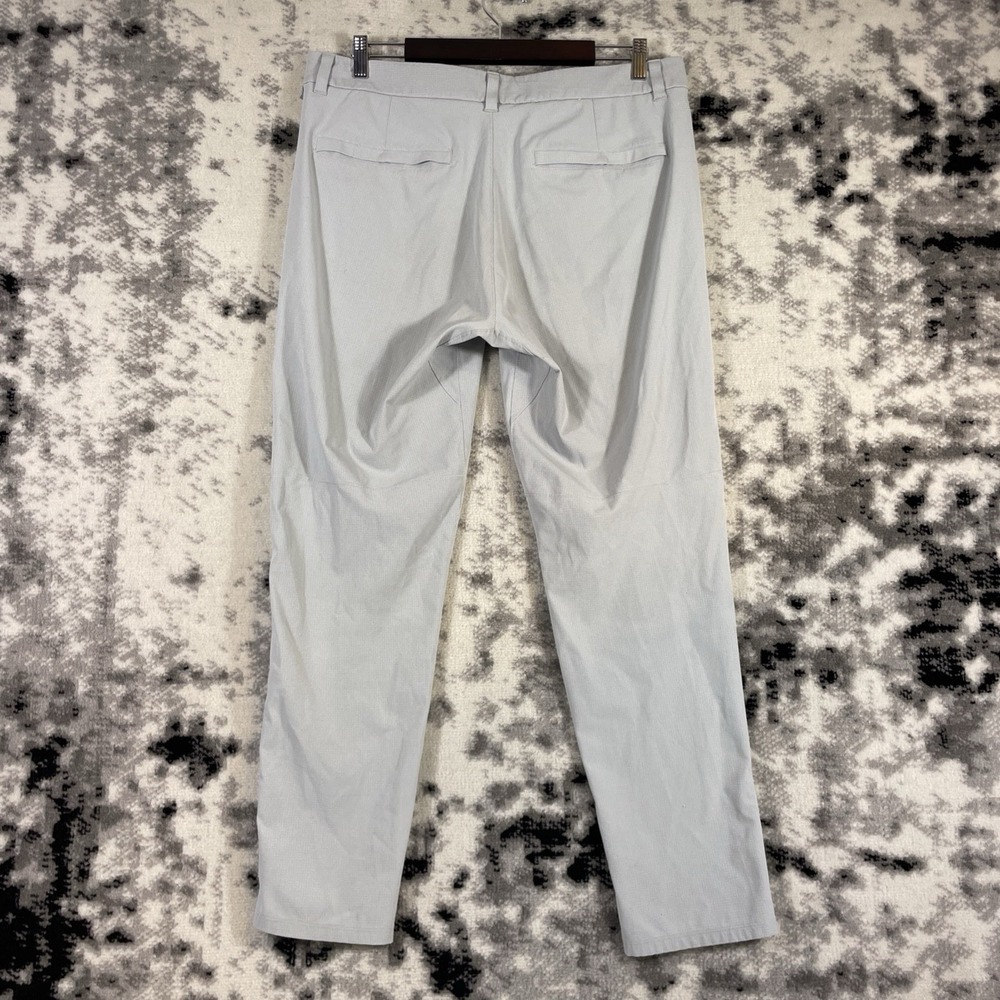 Lululemon Commission‎ Pants Mens Size 35x29 Ventlight Silver Stretch Office Golf - Picture 2 of 15